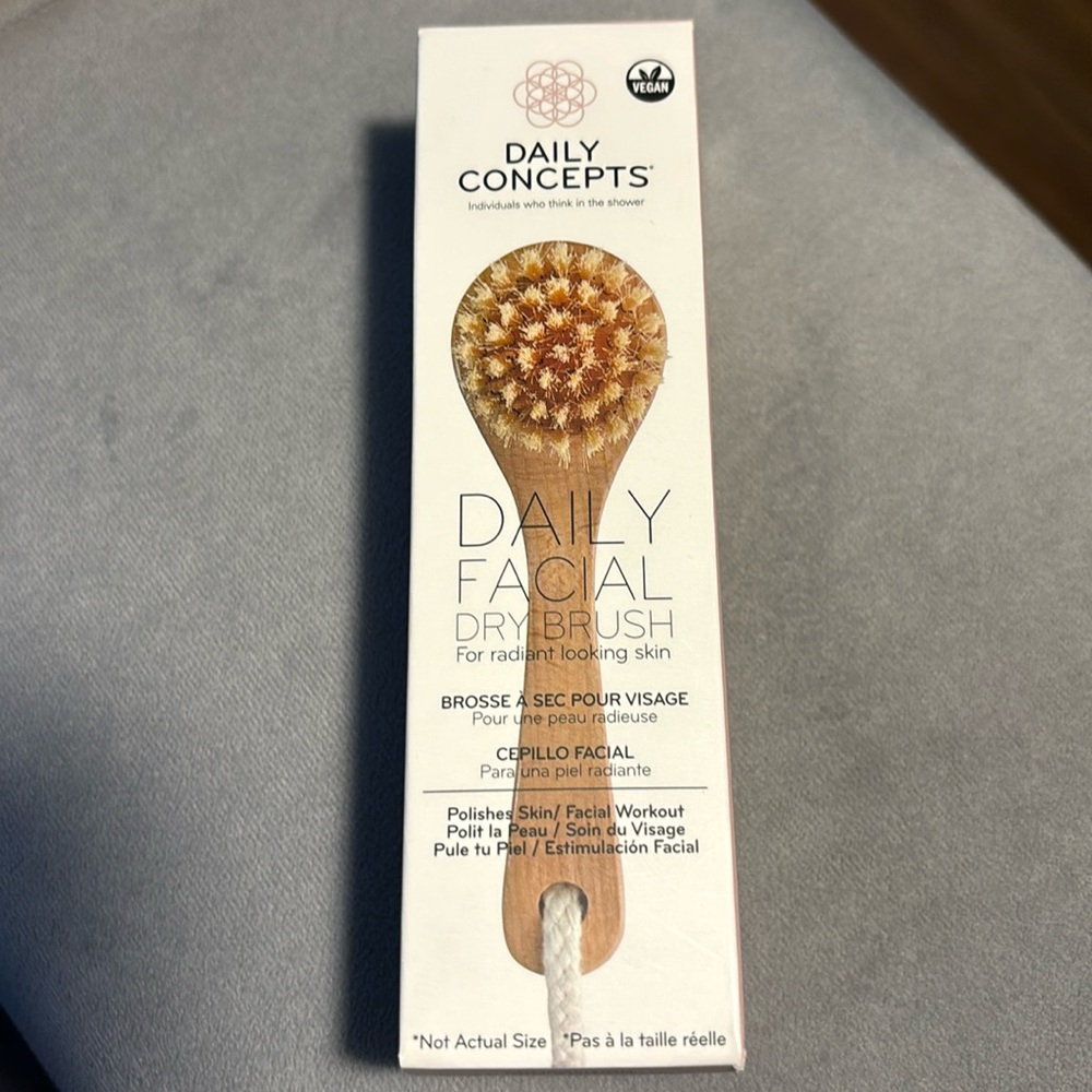 Daily Concept Daily Facial Dry Brush